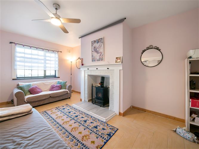 27 St James Villas , Campile, Wexford