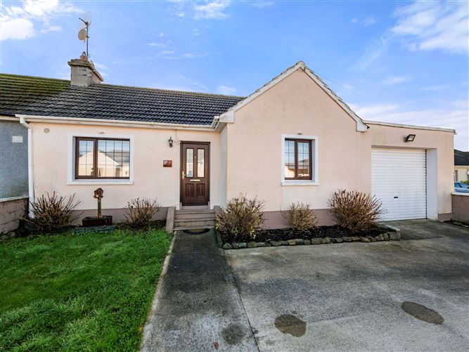 27 St James Villas , Campile, Wexford