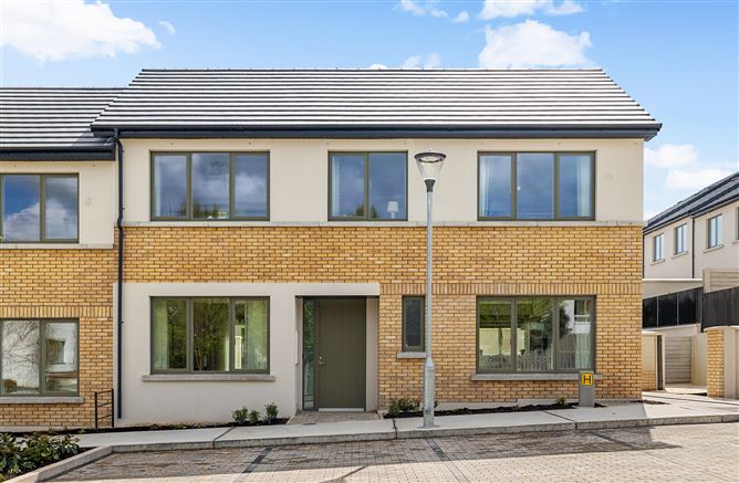 https://photos-a.propertyimages.ie/media/7/2/7/4996727/55665136-7474-4593-bc41-5b8413833f66_l.jpg