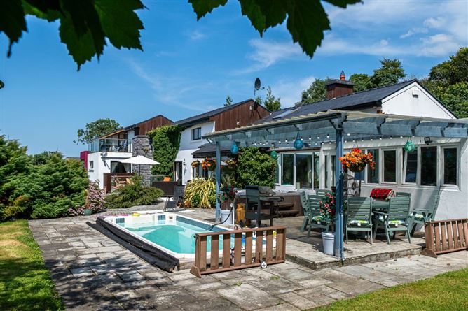 Photo 8 of 48 — Annaghdown Lodge, Eanach Dhúin, County Galway