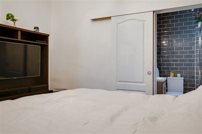 6 Hawthorn Terrace, East Wall, Dublin 3