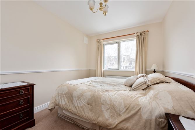 1 Orlagh Lawn, Scholarstown Road, Knocklyon, Dublin 16