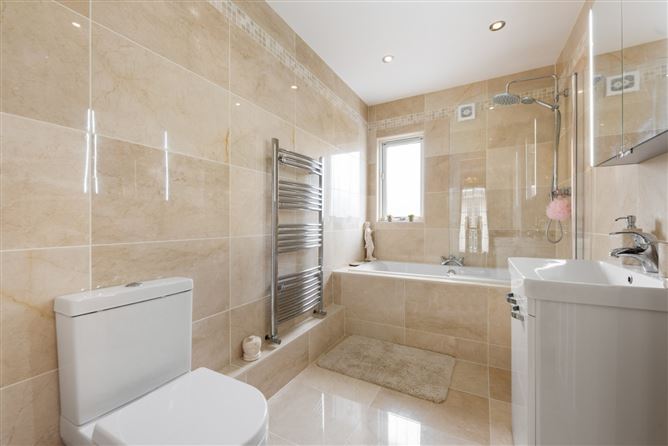 1 Orlagh Lawn, Scholarstown Road, Knocklyon, Dublin 16