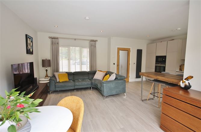 4 Tandy Court, Tandy's Lane, Lucan, Co. Dublin