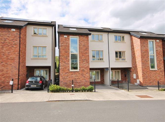 4 Tandy Court, Tandy's Lane, Lucan, Co. Dublin