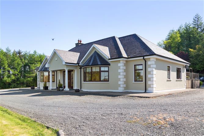 Chatsworth Lodge (with c. 3 acres), Ballyarthur, Woodenbridge, Co. Wicklow