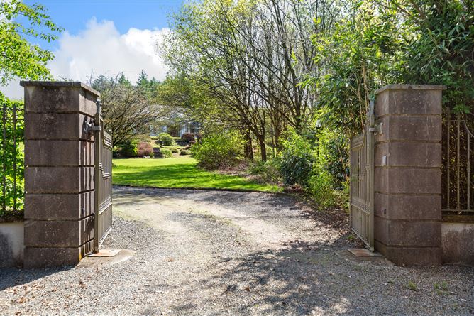 Chatsworth Lodge (with c. 3 acres), Ballyarthur, Woodenbridge, Co. Wicklow