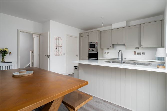 28 Gandon Avenue, Lucan, County Dublin