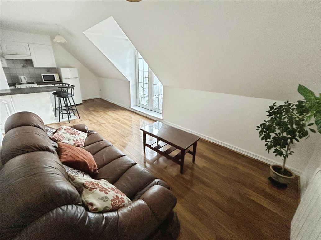 6 Parnell Court, Summerhill, Ennis, County Clare