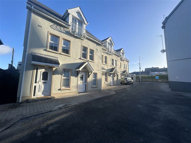 6 Parnell Court, Summerhill, Ennis, County Clare