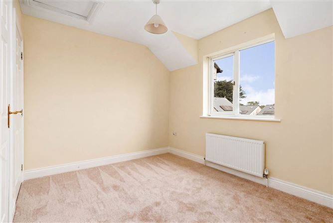 Photo 15 of 27 — 4 Barnwall Court, Balbriggan, County Dublin