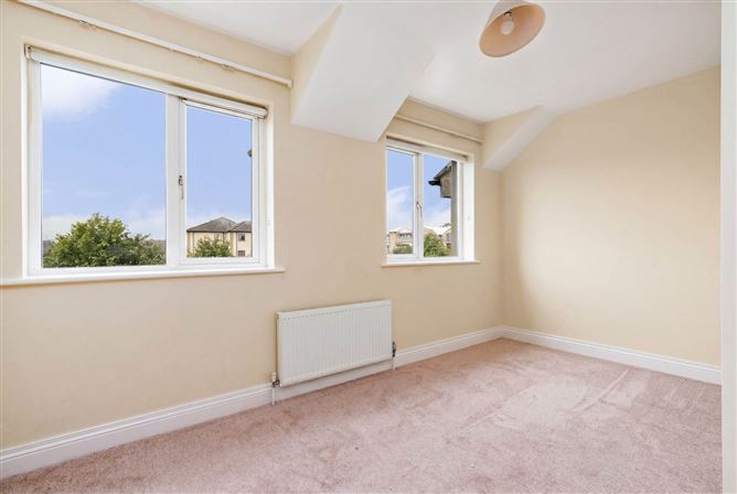 Photo 19 of 27 — 4 Barnwall Court, Balbriggan, County Dublin