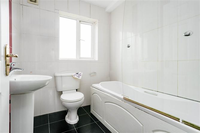 Photo 8 of 27 — 4 Barnwall Court, Balbriggan, County Dublin