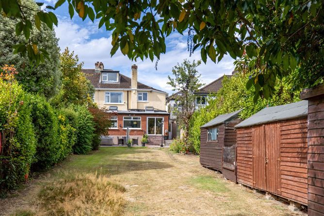 Photo 27 of 33 — 152 Clonkeen Road, Deansgrange, Co. Dublin