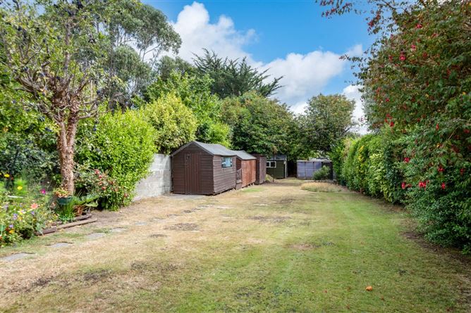 Photo 29 of 33 — 152 Clonkeen Road, Deansgrange, Co. Dublin