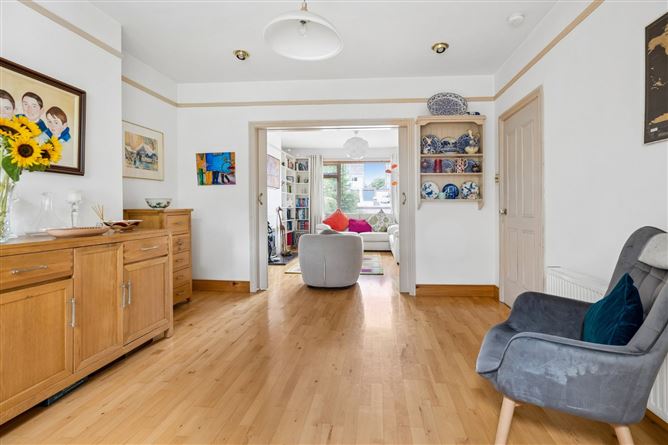 Photo 8 of 33 — 152 Clonkeen Road, Deansgrange, Co. Dublin