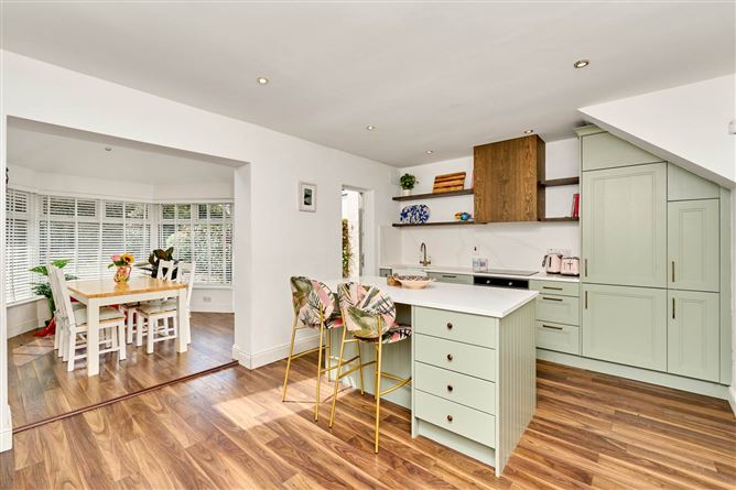 Photo 7 of 16 — 14 Castleknock Brook, Laurel Lodge, Castleknock, Dublin 15