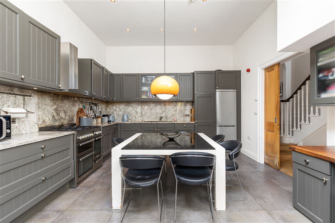 11 Carlisle Avenue, Donnybrook, Dublin 4