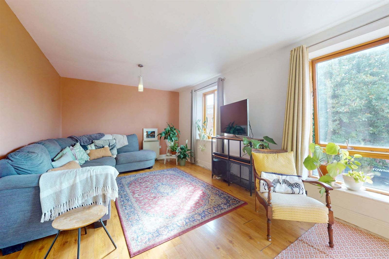 Apt 47 Steevens Gate, James St, Dublin 8