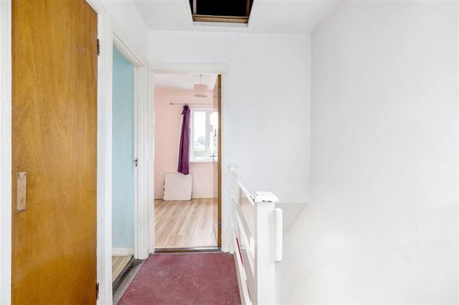 24 Hillcrest Walk, Lucan, Dublin