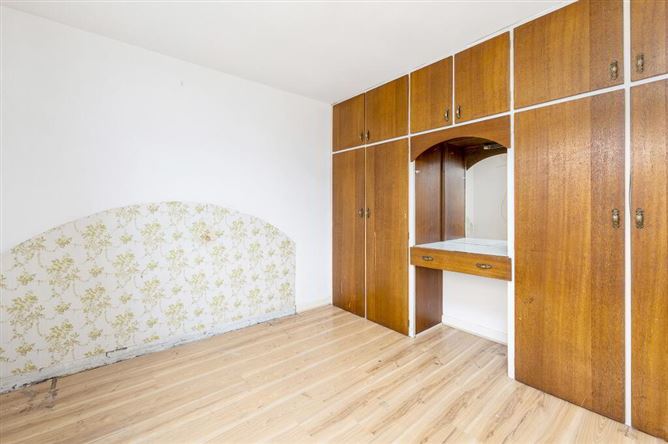 24 Hillcrest Walk, Lucan, Dublin