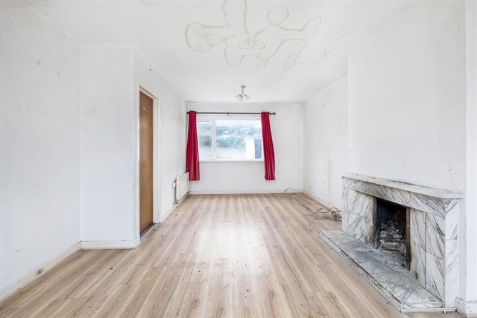 24 Hillcrest Walk, Lucan, Dublin