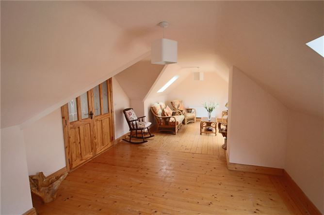 2 Cnoc Bofin, Dromod, Co. Leitrim
