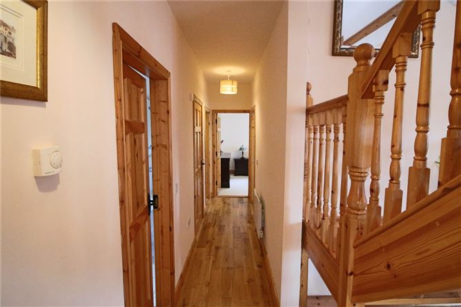 2 Cnoc Bofin, Dromod, Co. Leitrim