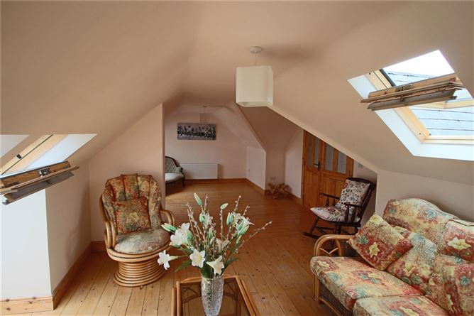 2 Cnoc Bofin, Dromod, Co. Leitrim