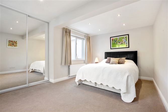 Glencar, Kilteragh Drive, Foxrock, Dublin 18