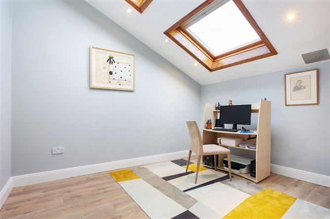 Glencar, Kilteragh Drive, Foxrock, Dublin 18