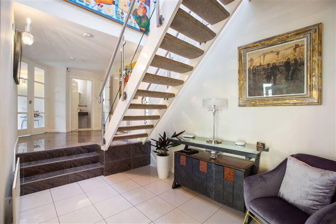 Glencar, Kilteragh Drive, Foxrock, Dublin 18