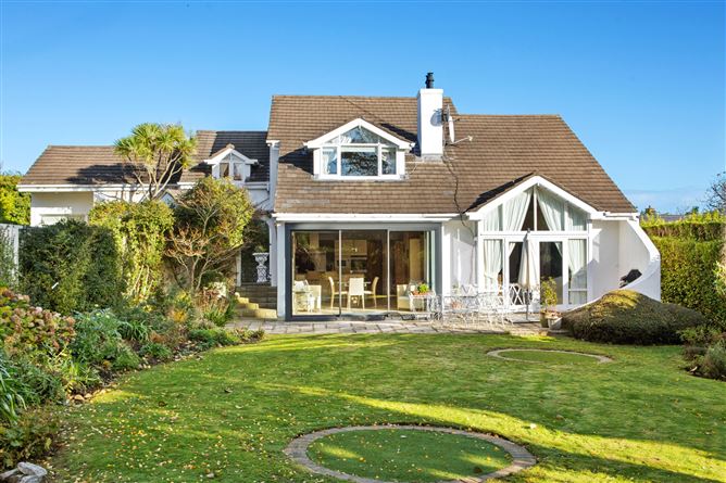 Glencar, Kilteragh Drive, Foxrock, Dublin 18