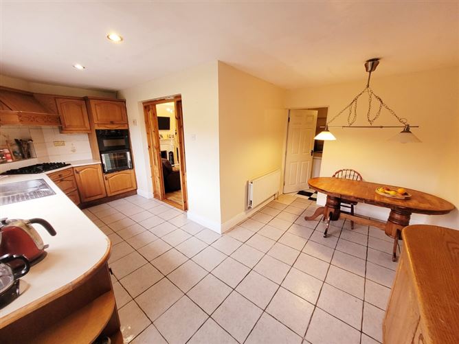 2 Glenside, Grange, Douglas, Cork