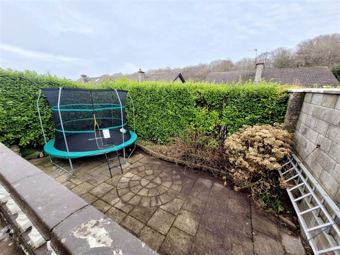 2 Glenside, Grange, Douglas, Cork