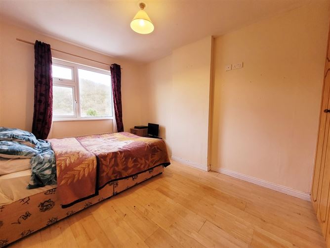 2 Glenside, Grange, Douglas, Cork