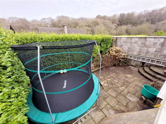 2 Glenside, Grange, Douglas, Cork