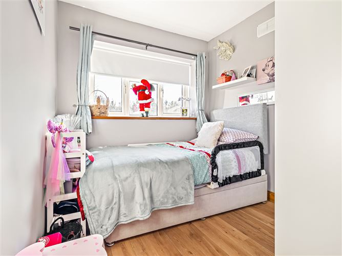 16 Corbally Avenue, Citywest,   Dublin 24