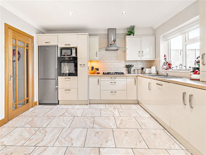 16 Corbally Avenue, Citywest,   Dublin 24