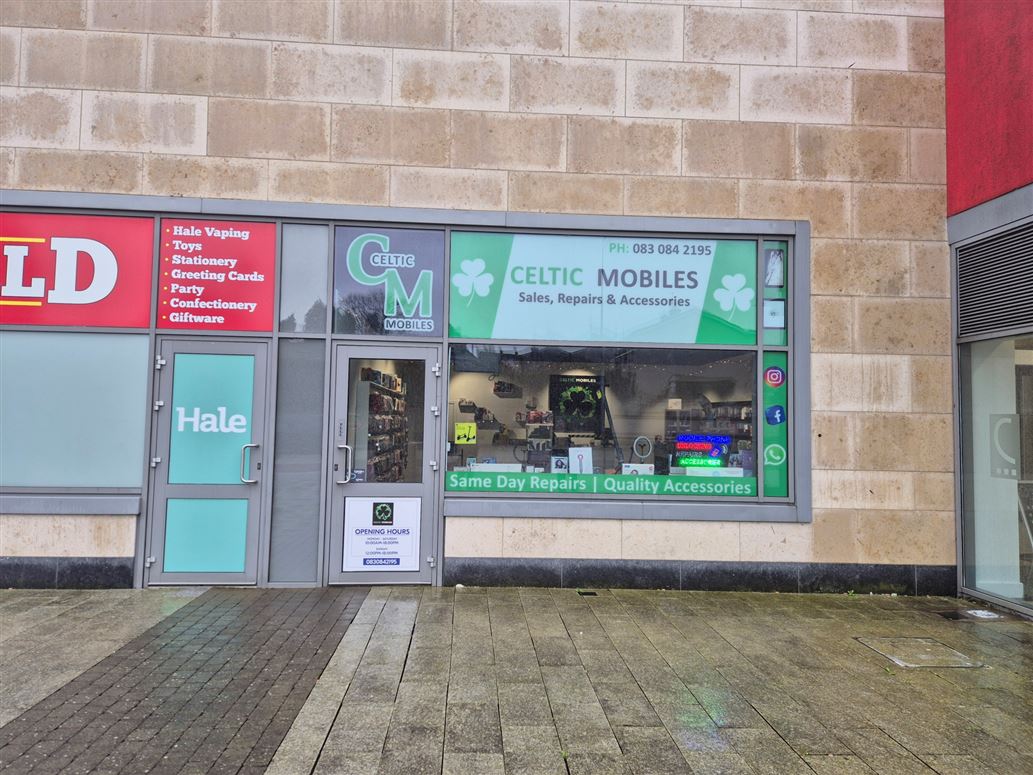 Cashel Town Shopping Centre, Cahir Road, Cashel, Co. Tipperary