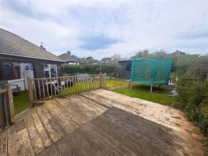 33 Saint Vincent's Park, Blackrock, Co. Dublin