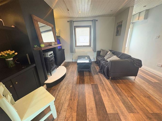 33 Saint Vincent's Park, Blackrock, Co. Dublin