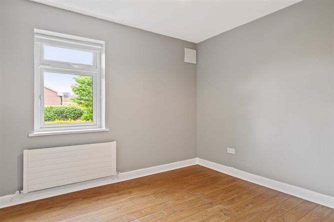 Photo 10 of 15 — 2 Strand House, 171 Strand Road, Dublin 4, Dublin