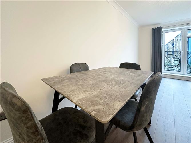 Apartment 13, Traders Wharf, Dublin 8, Dublin