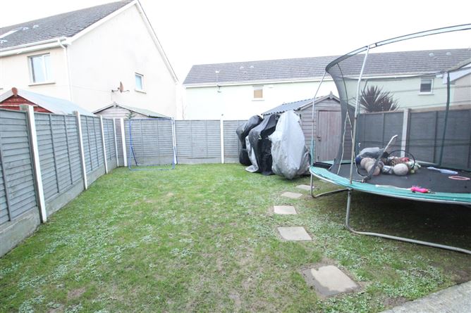 34 Chapel Farm Avenue, Lusk, County Dublin