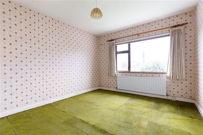 14 Cunningham Park, Cornelscourt, Cabinteely, Dublin 18.