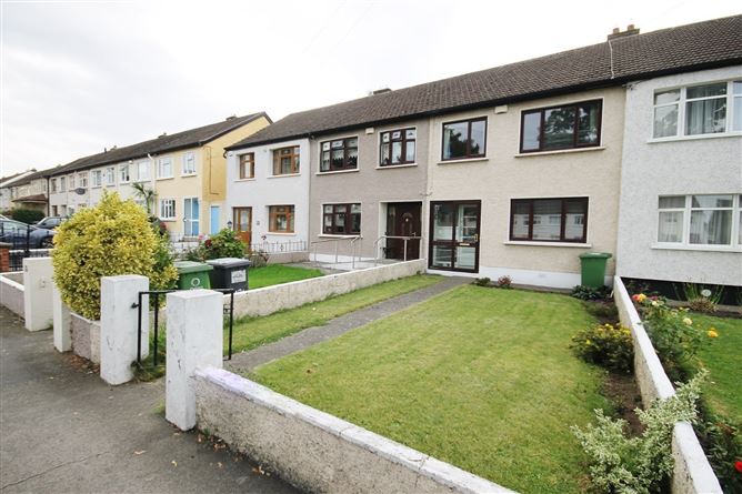 184 St. Peter's Road, Walkinstown, Greenhills, Dublin 12
