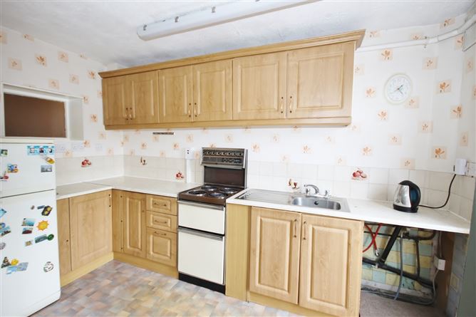 184 St. Peter's Road, Walkinstown, Greenhills, Dublin 12