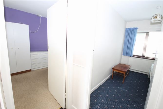 184 St. Peter's Road, Walkinstown, Greenhills, Dublin 12