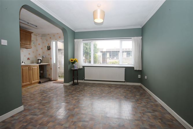 184 St. Peter's Road, Walkinstown, Greenhills, Dublin 12